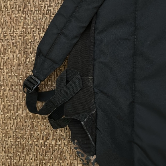 JanSport Right Pack Backpack with Cowhide Split Suede Boot Cheetah Print - Picture 7 of 9